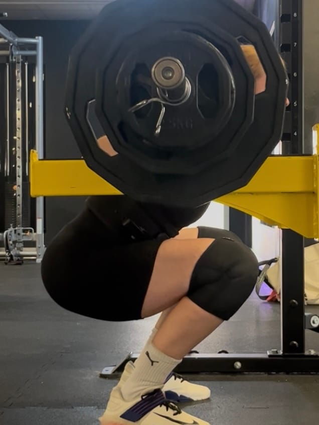 Customer photo review of Strength Shop 7mm Inferno Neoprene Knee Sleeves - Black - IPF Approved (Pair)