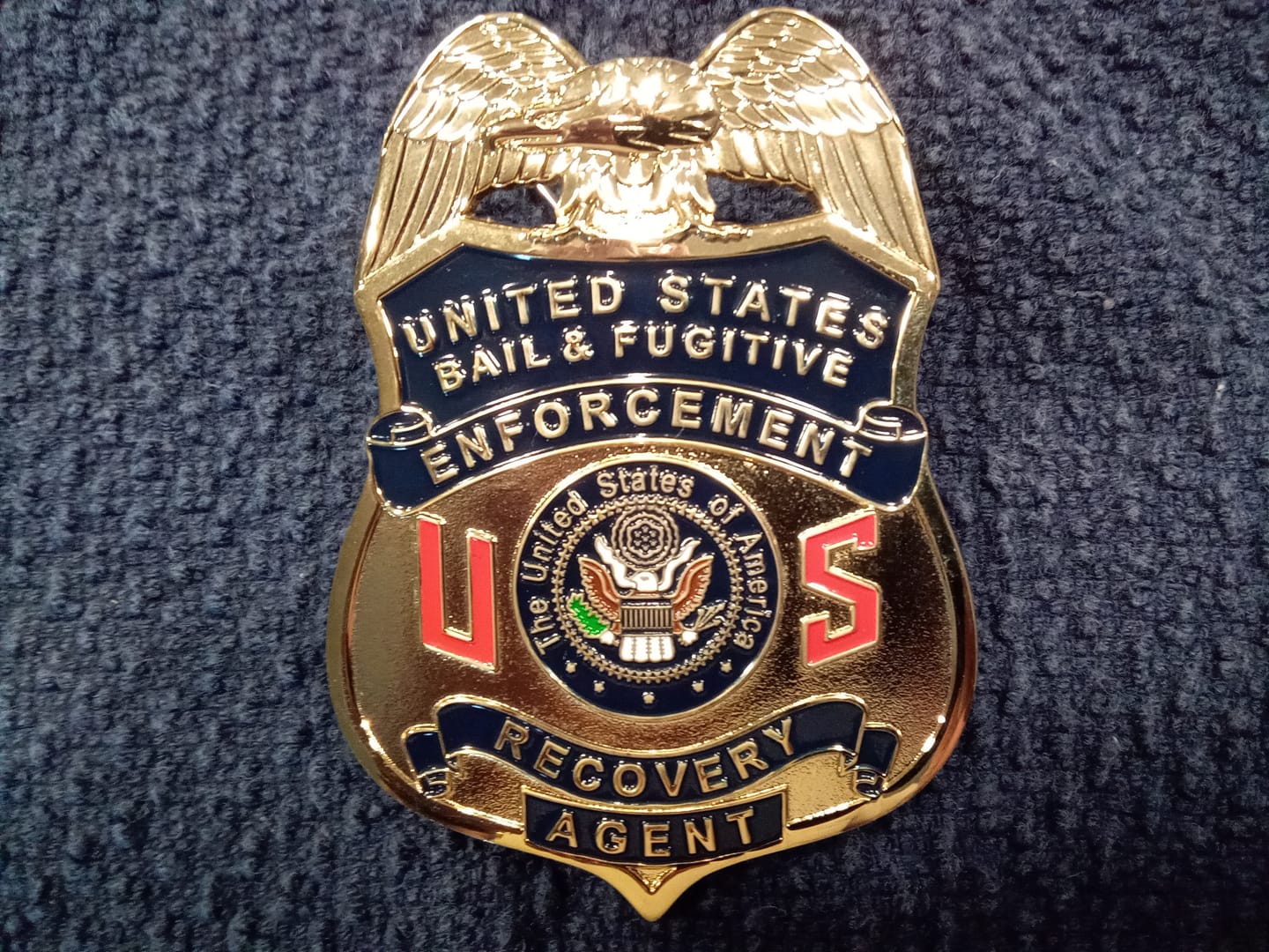 Customer photo review of US Bail & Fugitive Enforcement Recovery Agent Badge Gold