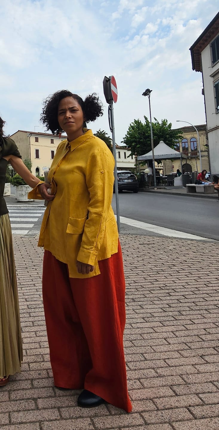 Customer photo review of Extravagant Linen Harem Pants