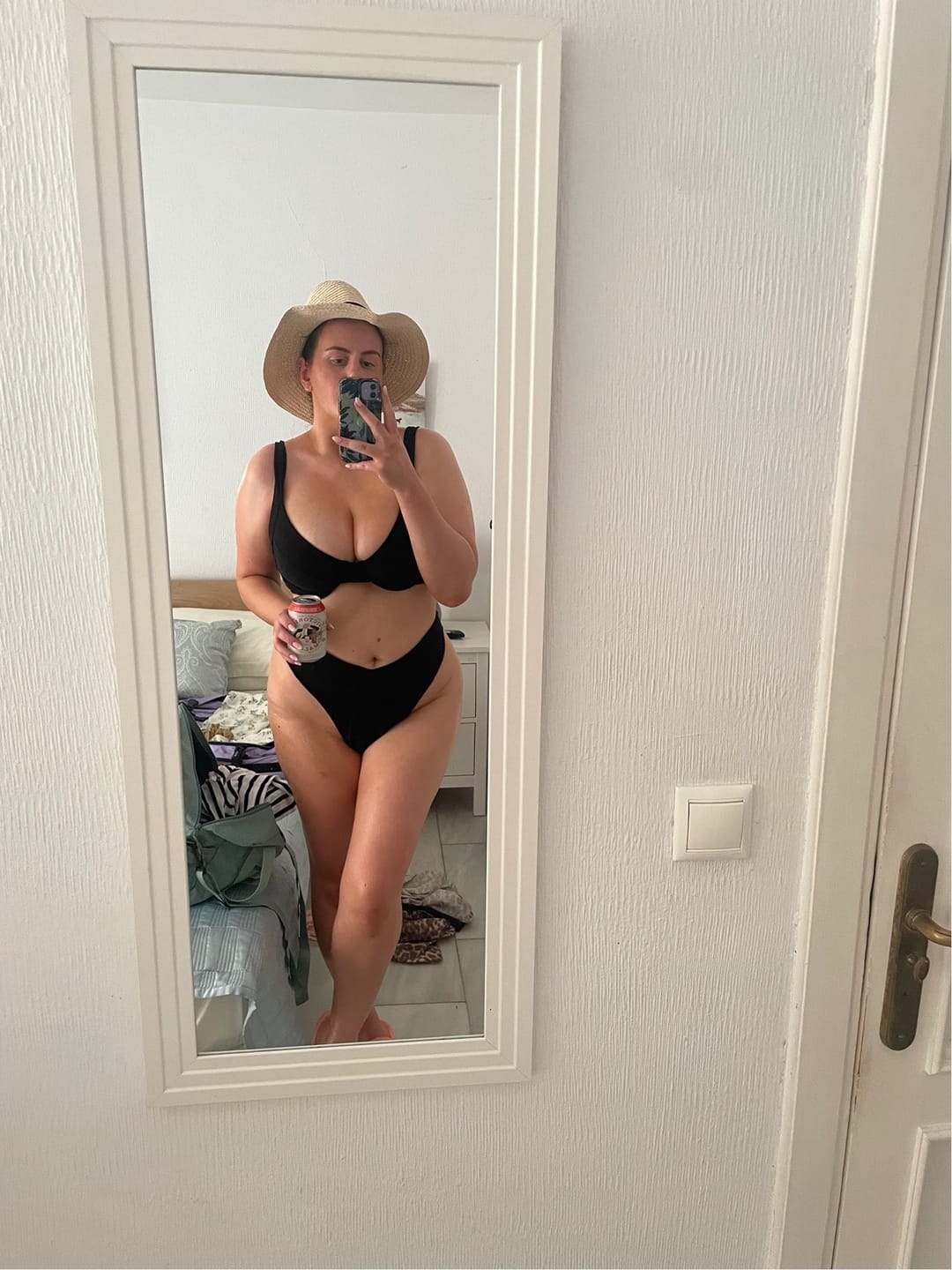 Customer photo review of Iris Brief - Terry Nero