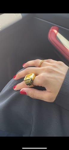 Customer photo review of GENEVE RING | GOLD