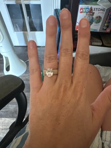 Customer photo review of Silicone Ring – 11×8 mm Oval Cut CZ | Patent-Pending Design