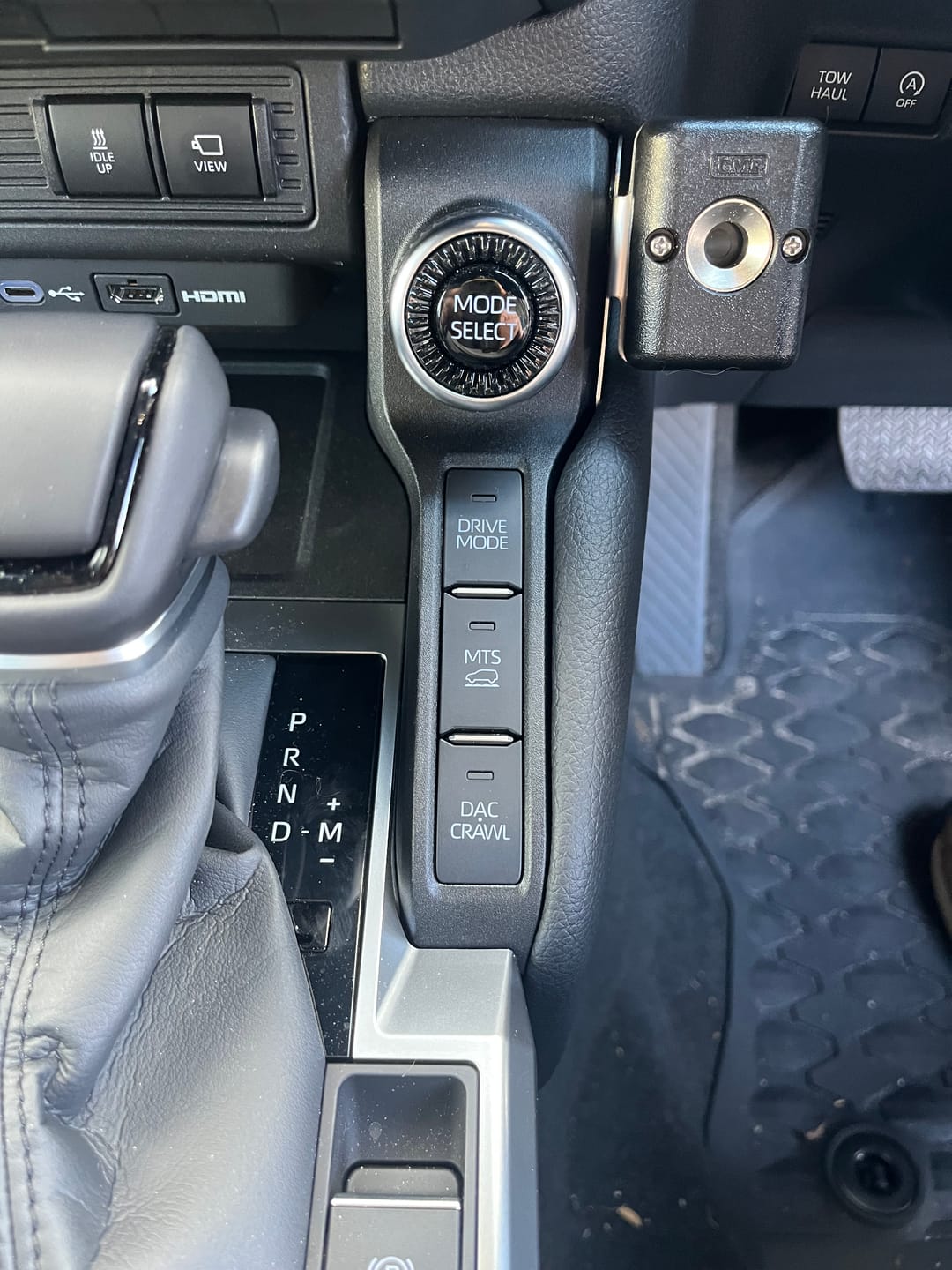 Customer photo review of UHF Handpiece Mount - Prado 250 Series - Dash Mount