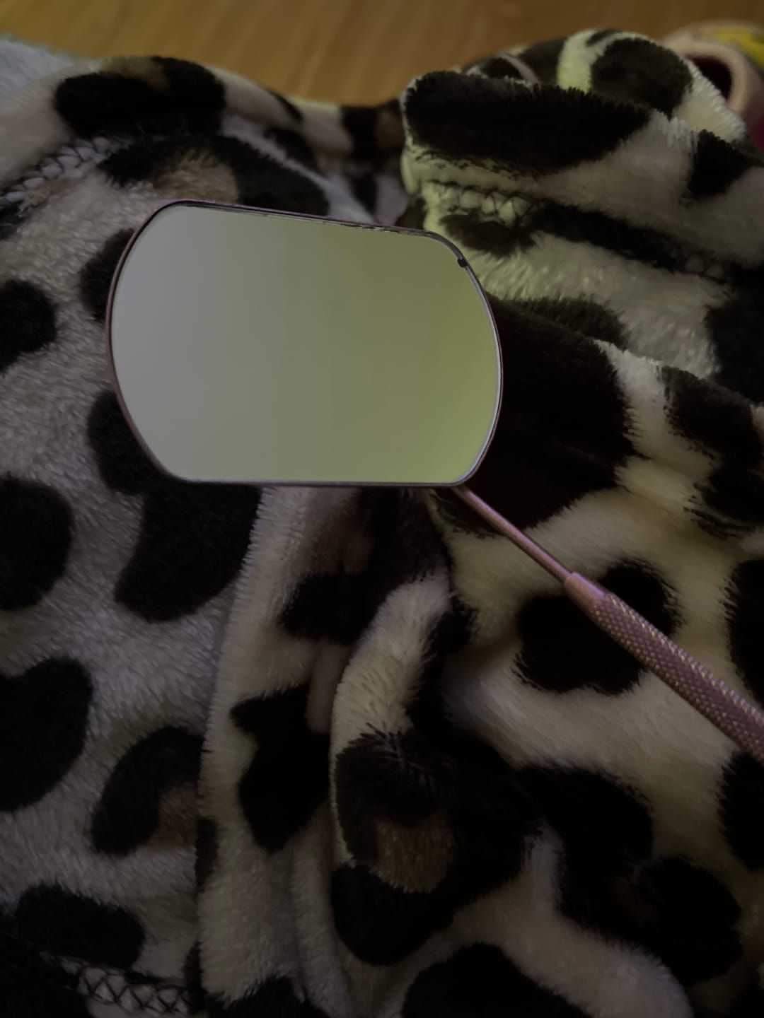 Customer photo review of Eyelash Extension Mirror - Large