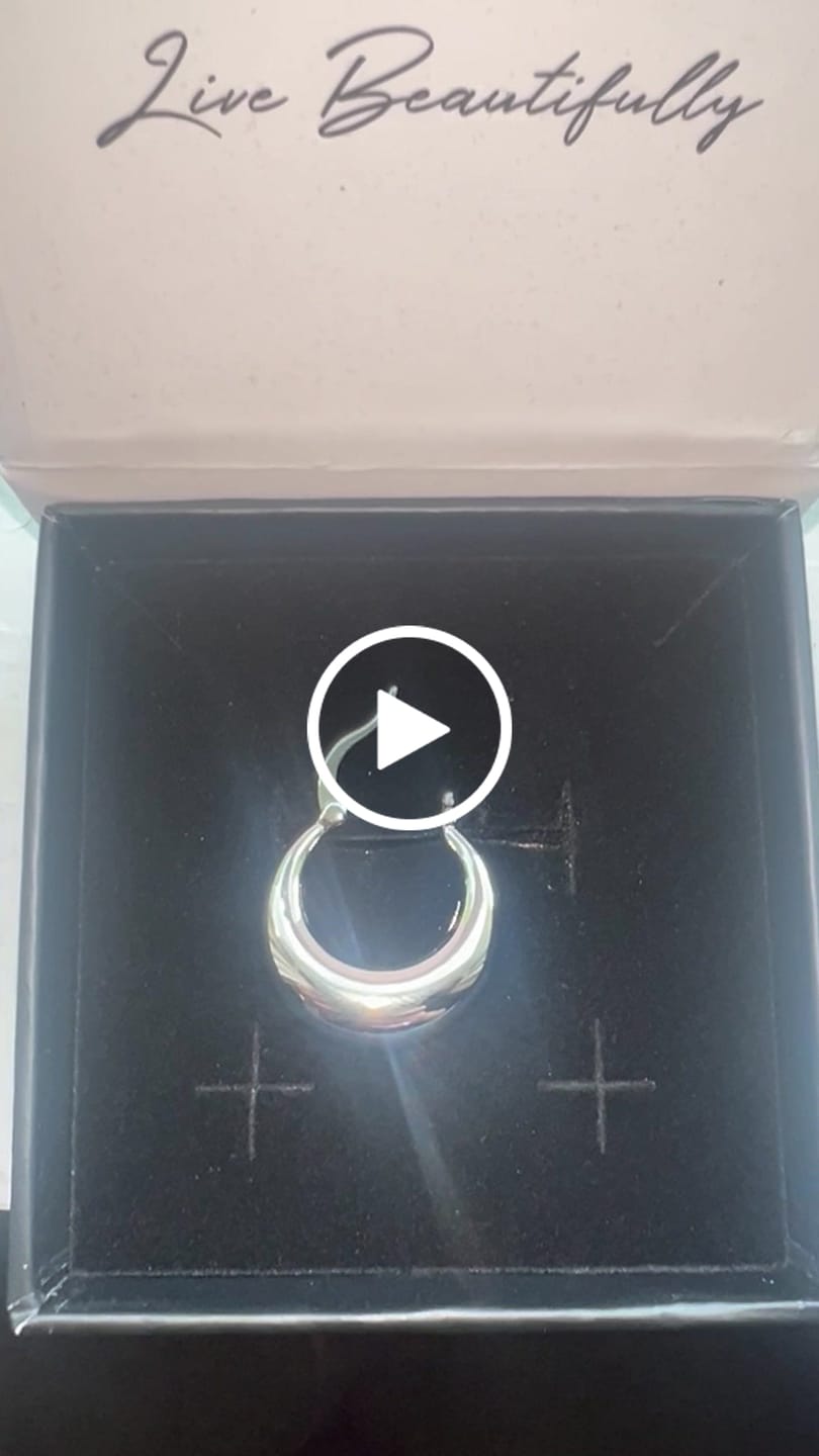 Customer video review of Jacqueline 18k White Gold Plated 21mm Chunky Hoop Earrings