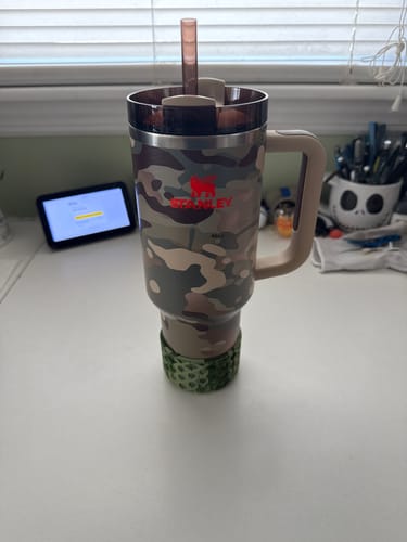 Customer photo review of Olive Pearl Remix WAFFLE Tumbler Boot -fits 20-40oz New!