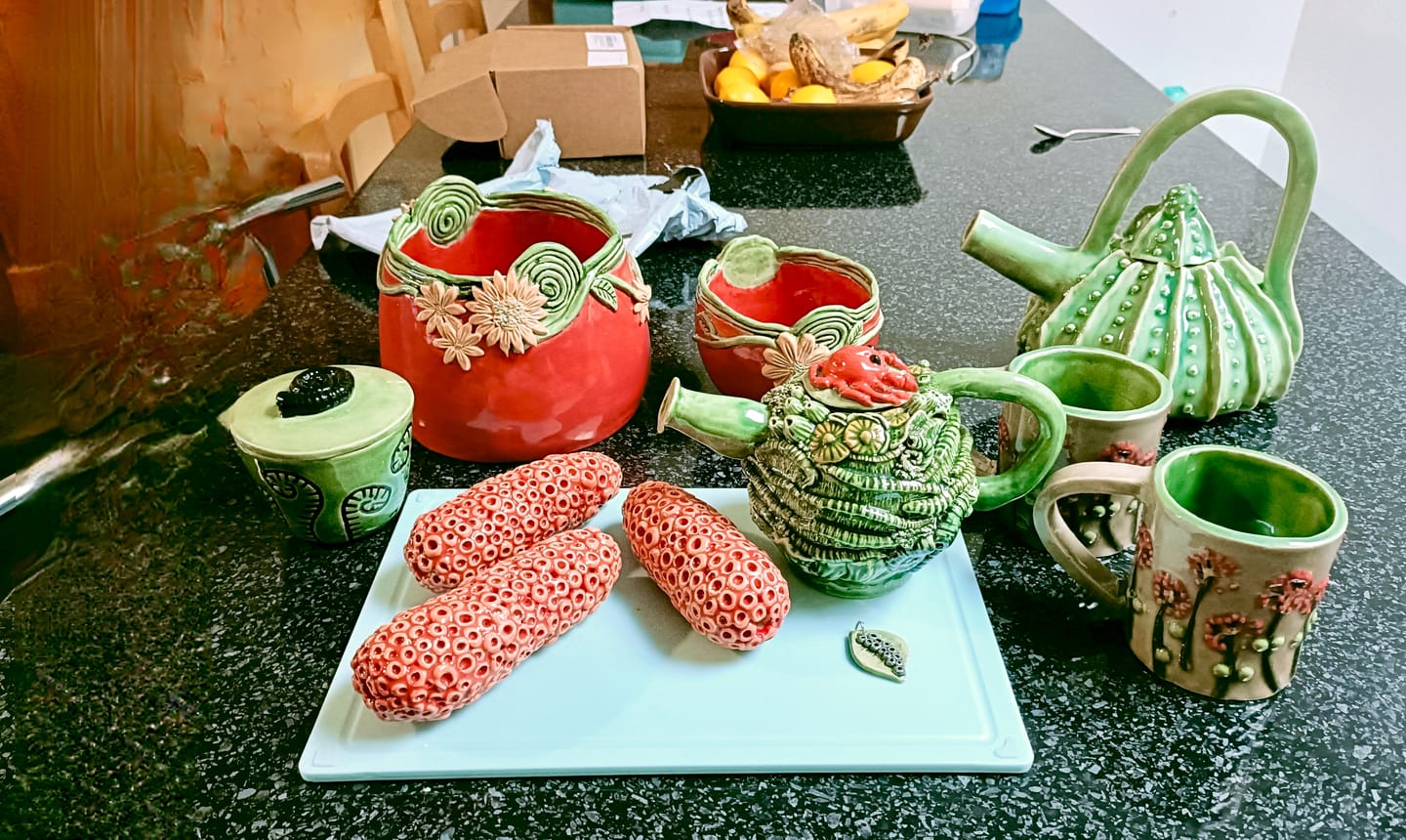 Customer photo review of Atelier W 2505 - White Stoneware Clay with grog 10Kg Bag