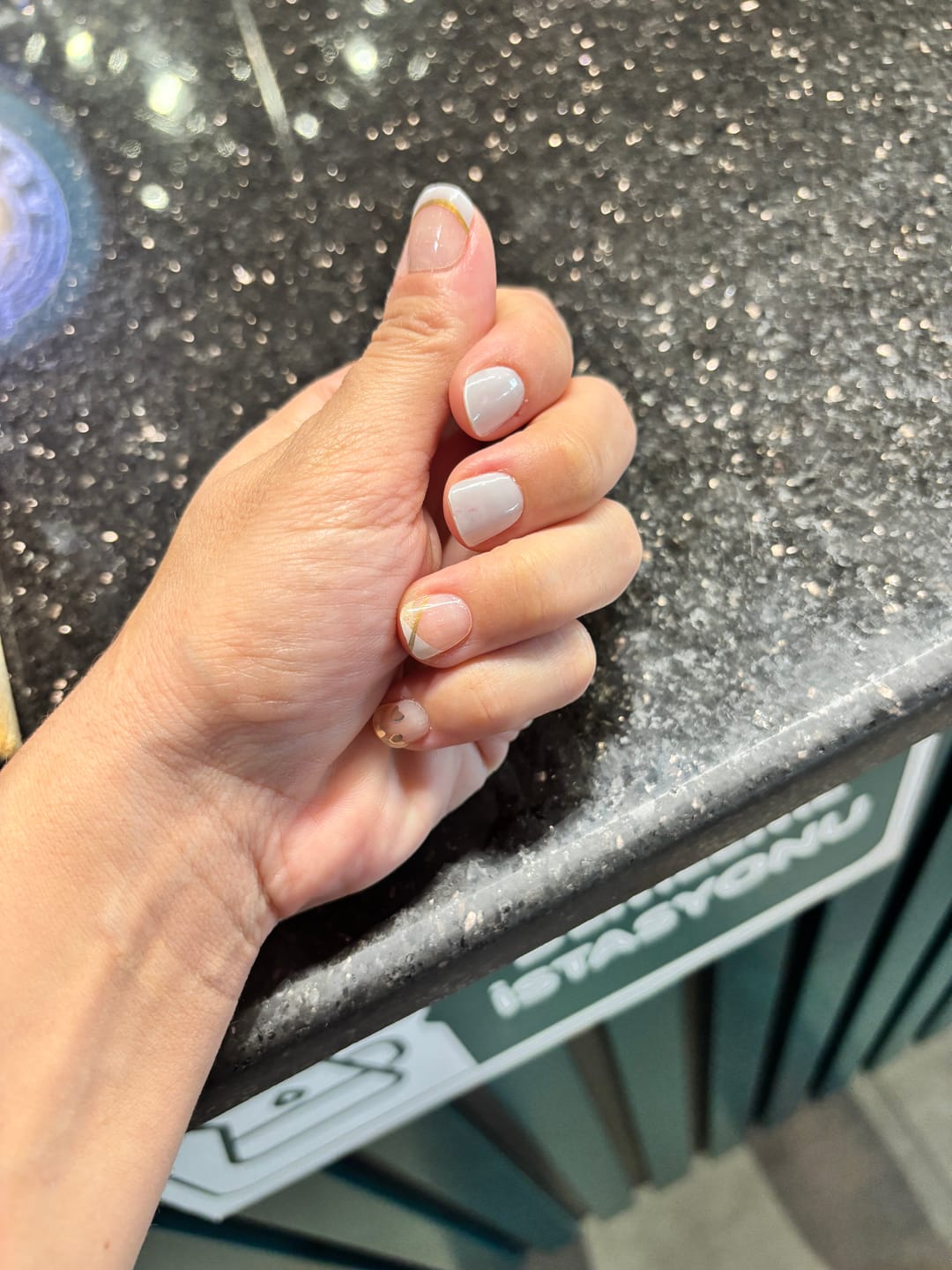 Customer photo review of N Falling Jel Tırnak 30 Adet, 2 Kullanım
