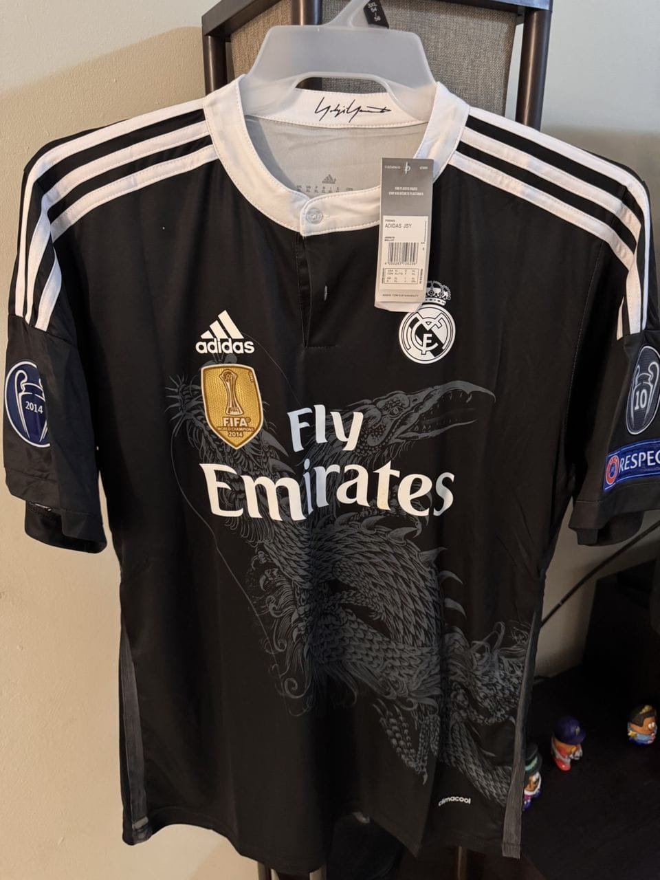 Customer photo review of Jersey Real Madrid 2014-2015 Tercera