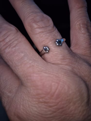 Customer photo review of Paw Hug Ring