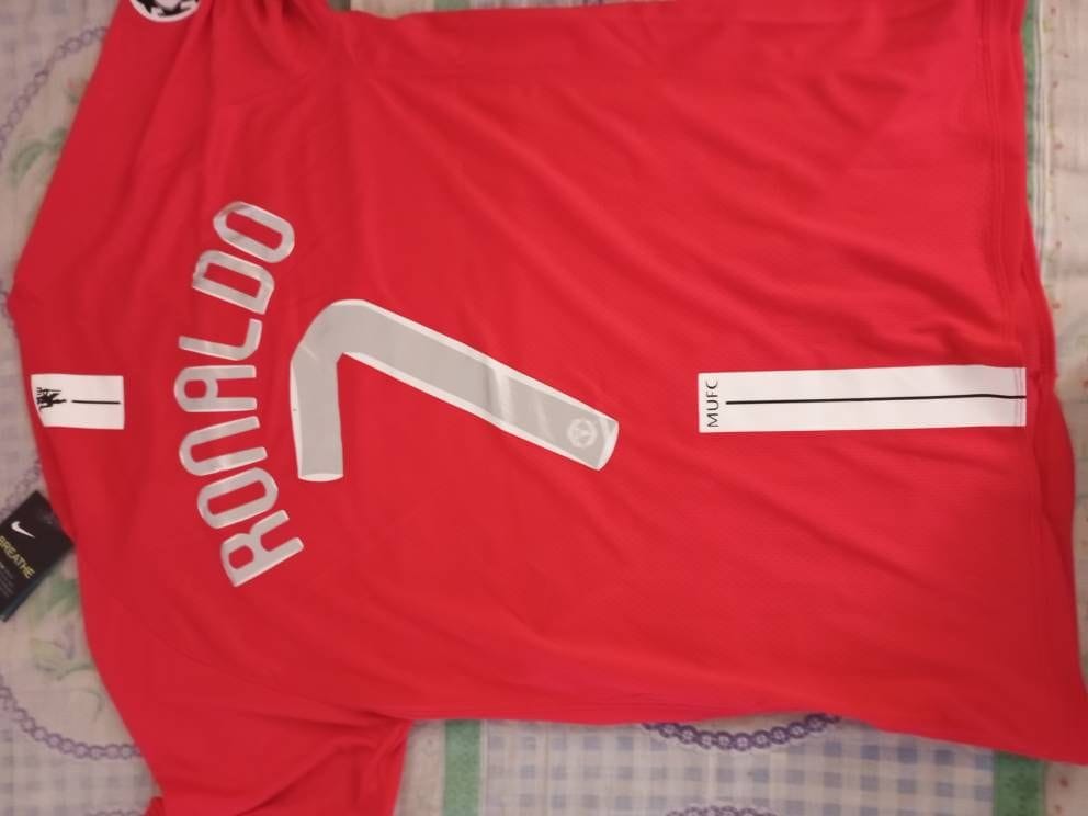 Customer photo review of Jersey Manchester United 2007-2008 Local