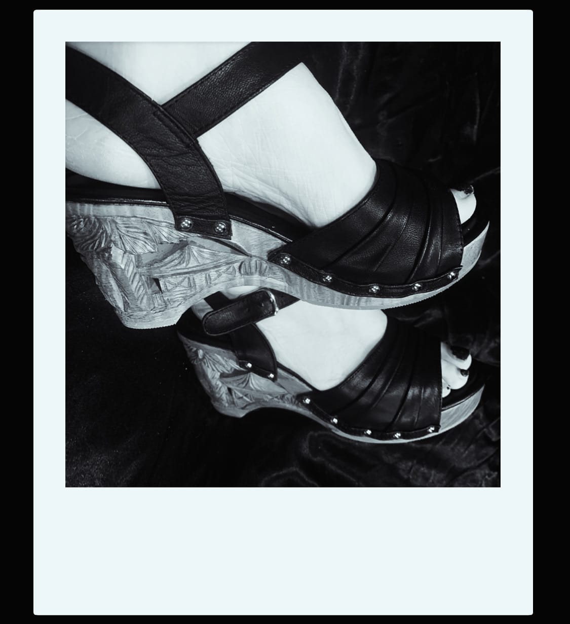 Customer photo review of Souvenir/with Ankle Strap - in Black Leather