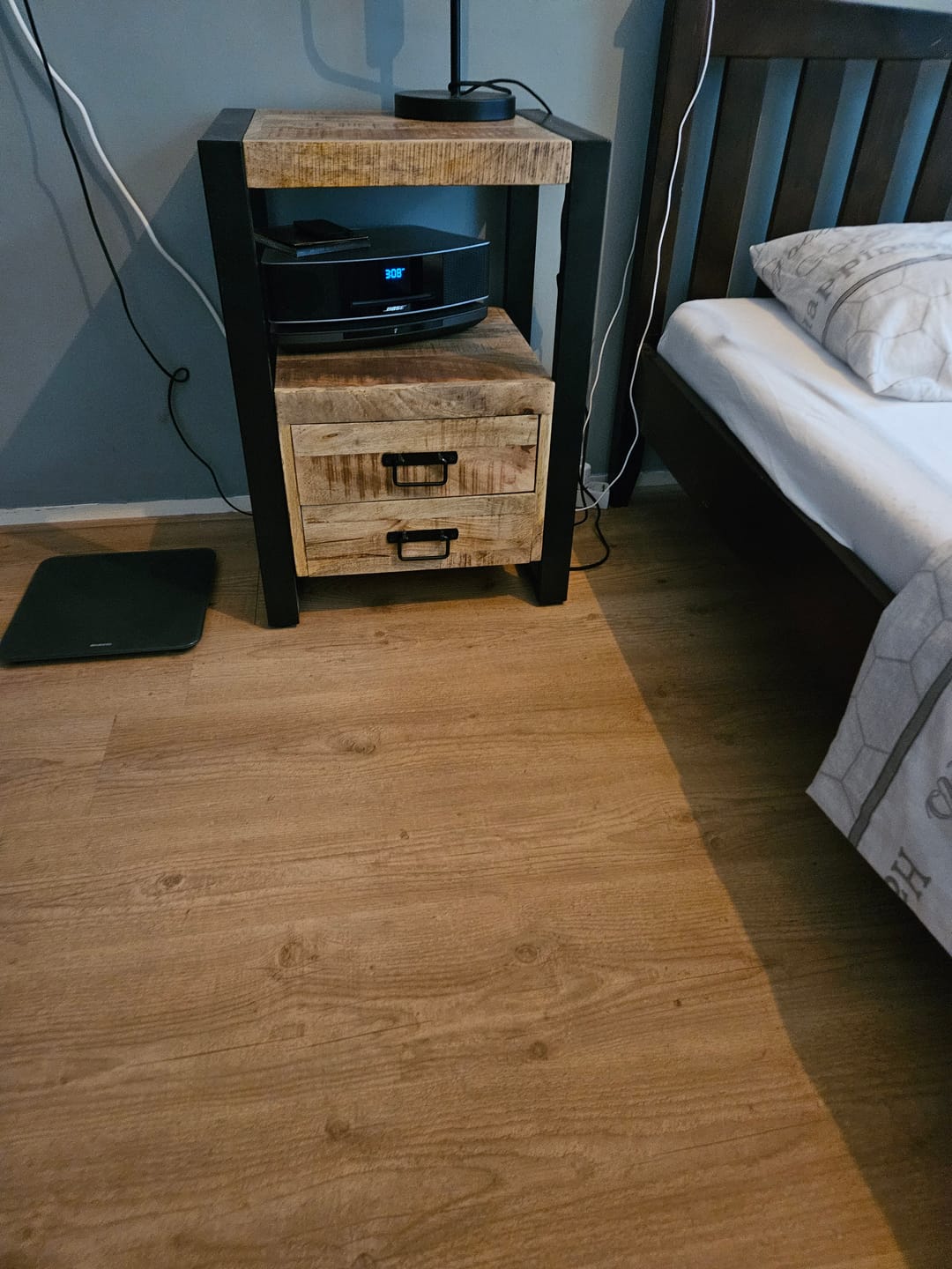 Customer photo review of Mango Houten Nachtkastje Britt | 50x40x70cm