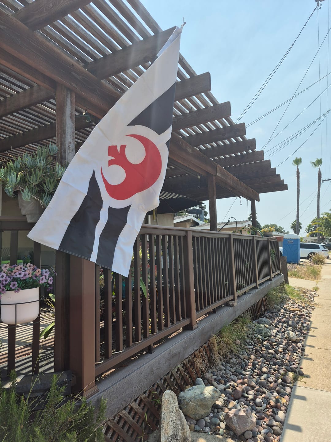 Customer photo review of Star Wars Rebel Alliance Flag
