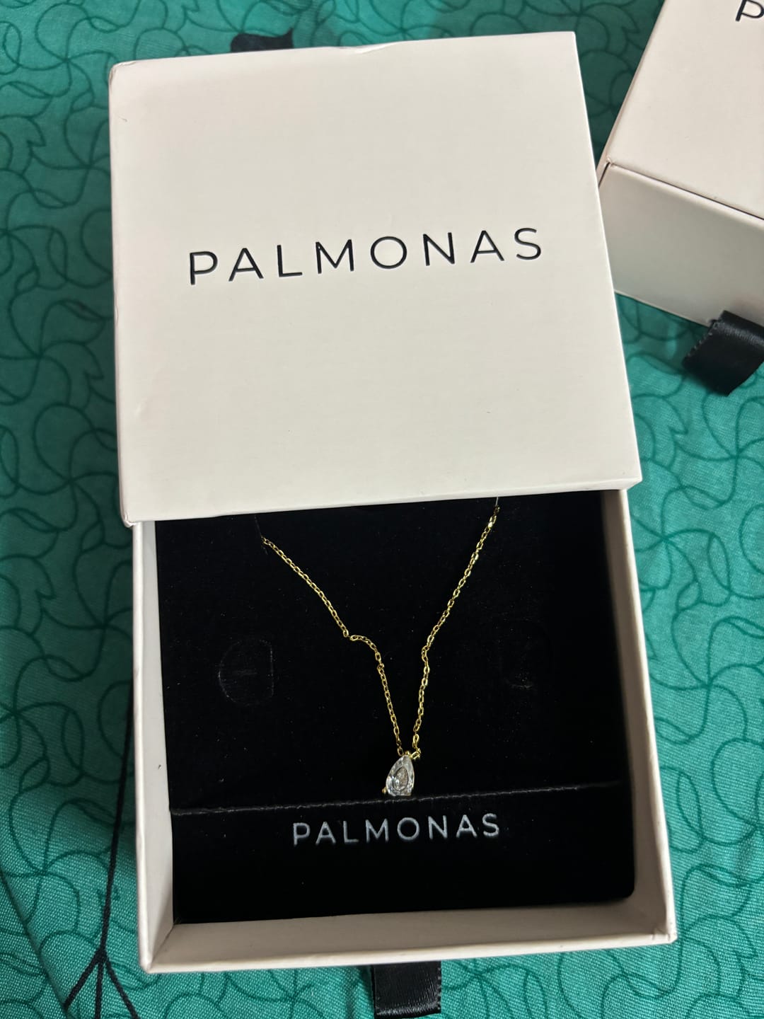 Customer photo review of Dewdrop solitaire necklace