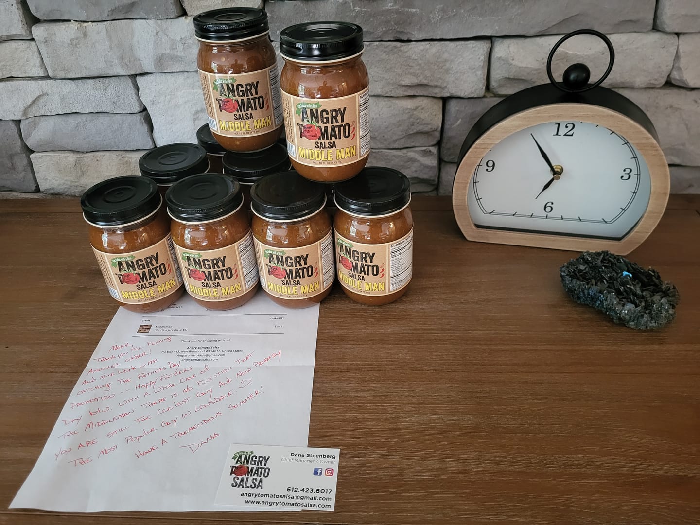 Customer photo review of Middleman