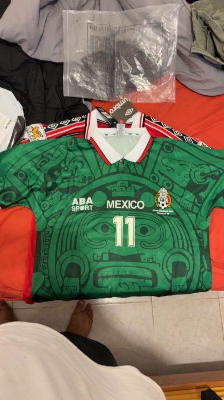 Customer photo review of Jersey México 1998 Local