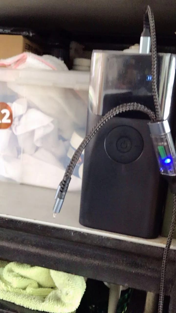 Customer photo review of 4-in-1 Tire Inflator, Jump Starter, Power Bank and LED Light