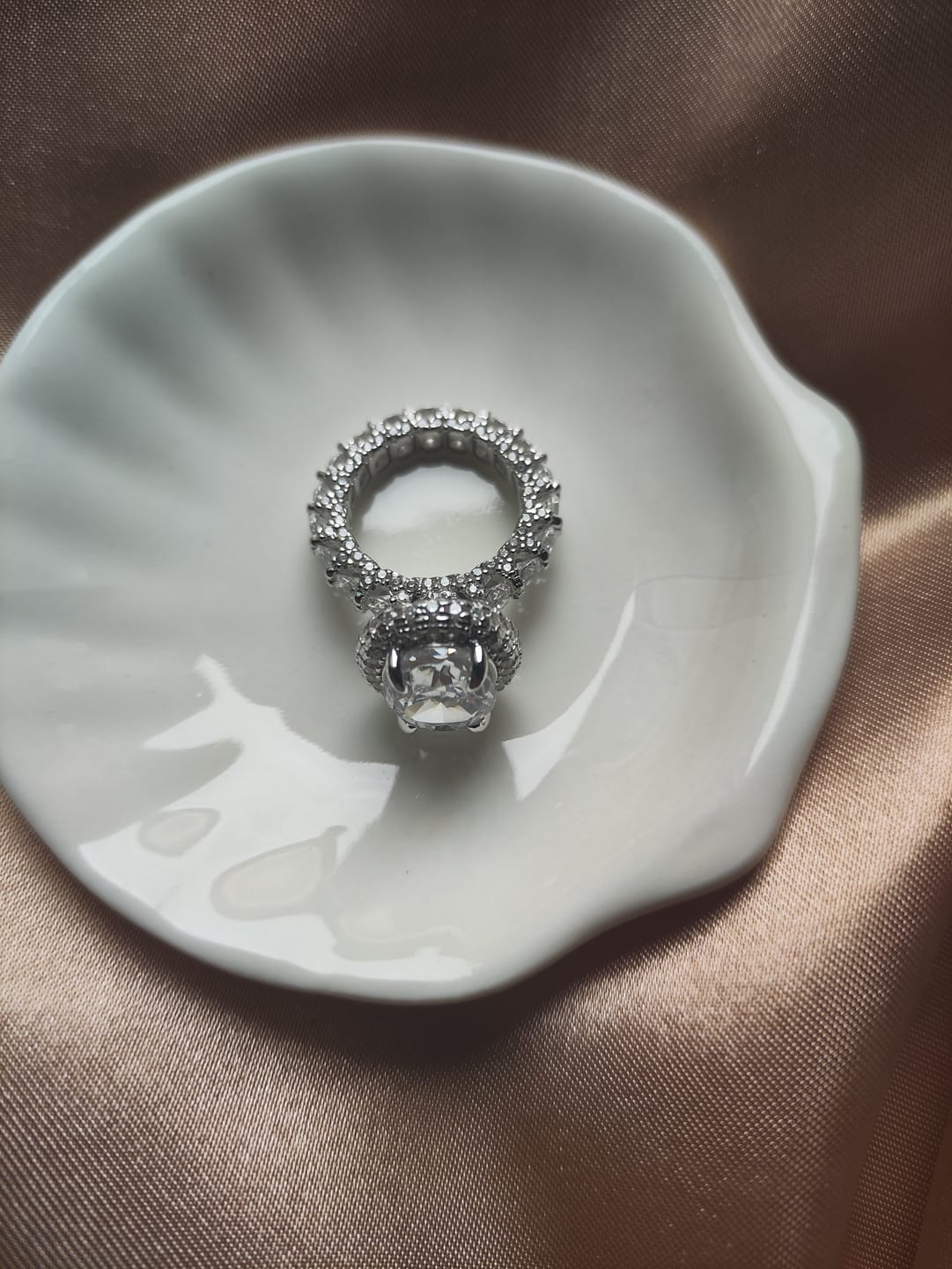 Customer photo review of Gorgeous Hidden Halo Oval Cut 4.0ct Engagement Ring In Sterling Silver