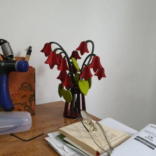 Customer photo review of 3D flowers vase table decor 5 bundle laser cut svg file