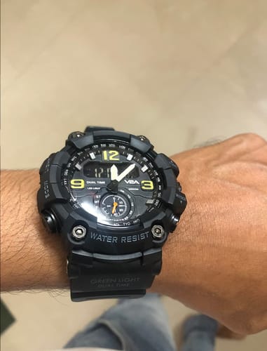 Customer photo review of D-SHOCK Die Stabilste Smartwatch"