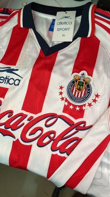 Customer photo review of Jersey Chivas 1998-1999 Local