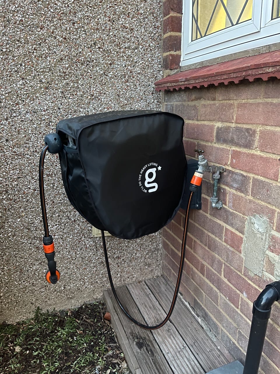 Customer photo review of Retractable Garden Hose Reel-1/2in-35m