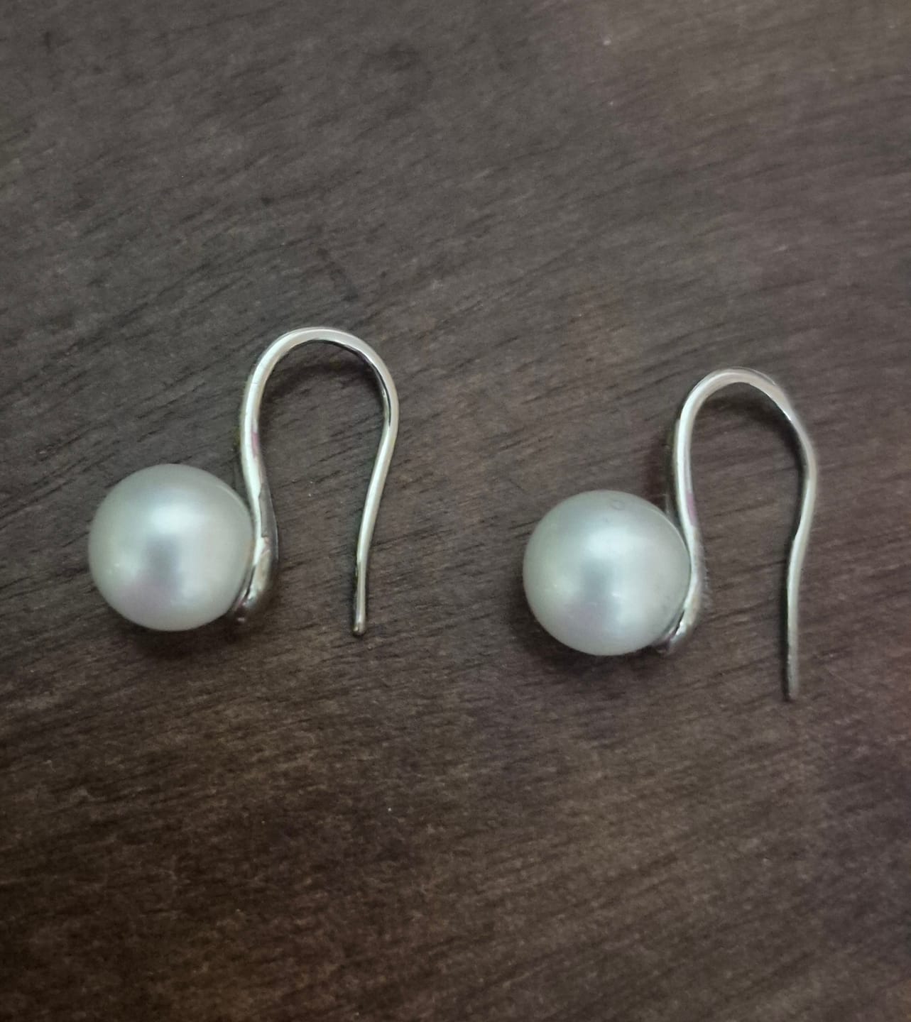 Customer photo review of Par Arete Colgante Con Perla 8 mm