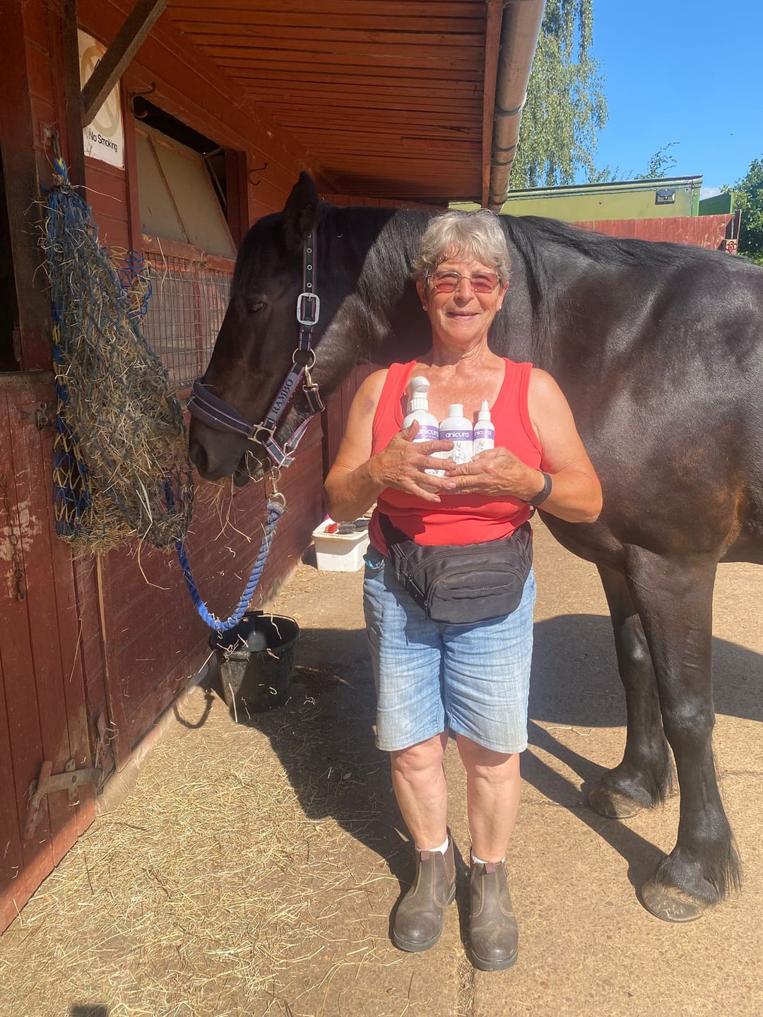 Customer photo review of Horse Spray