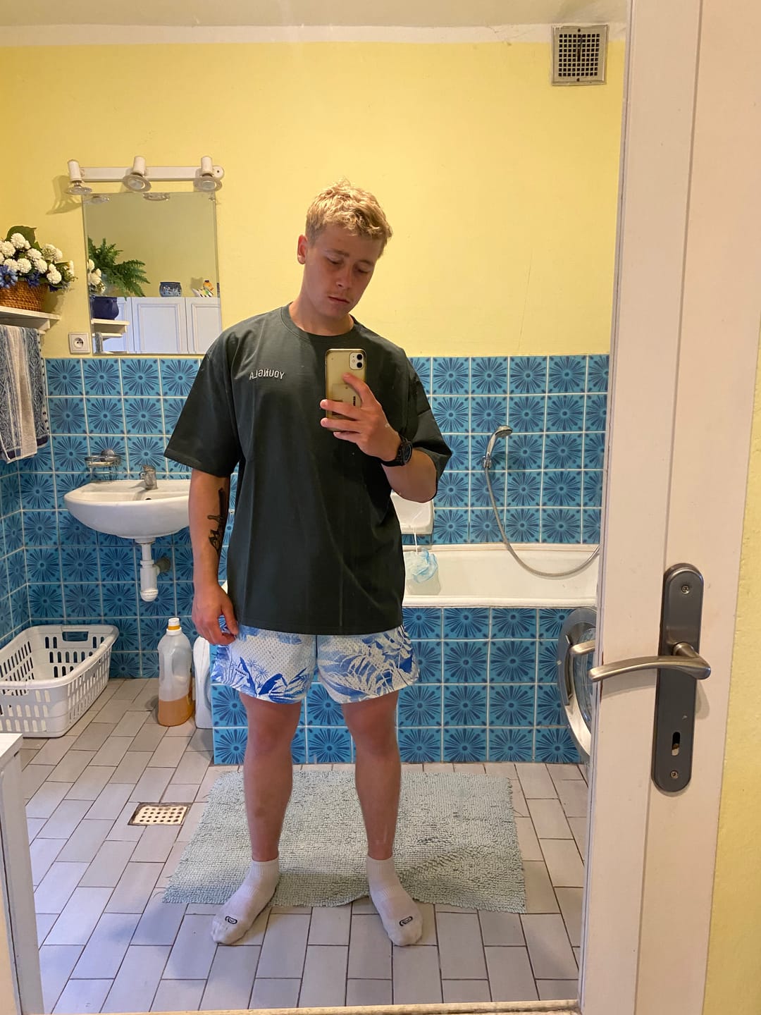Customer photo review of 1111 -  Skulls & Roses Reversible Shorts