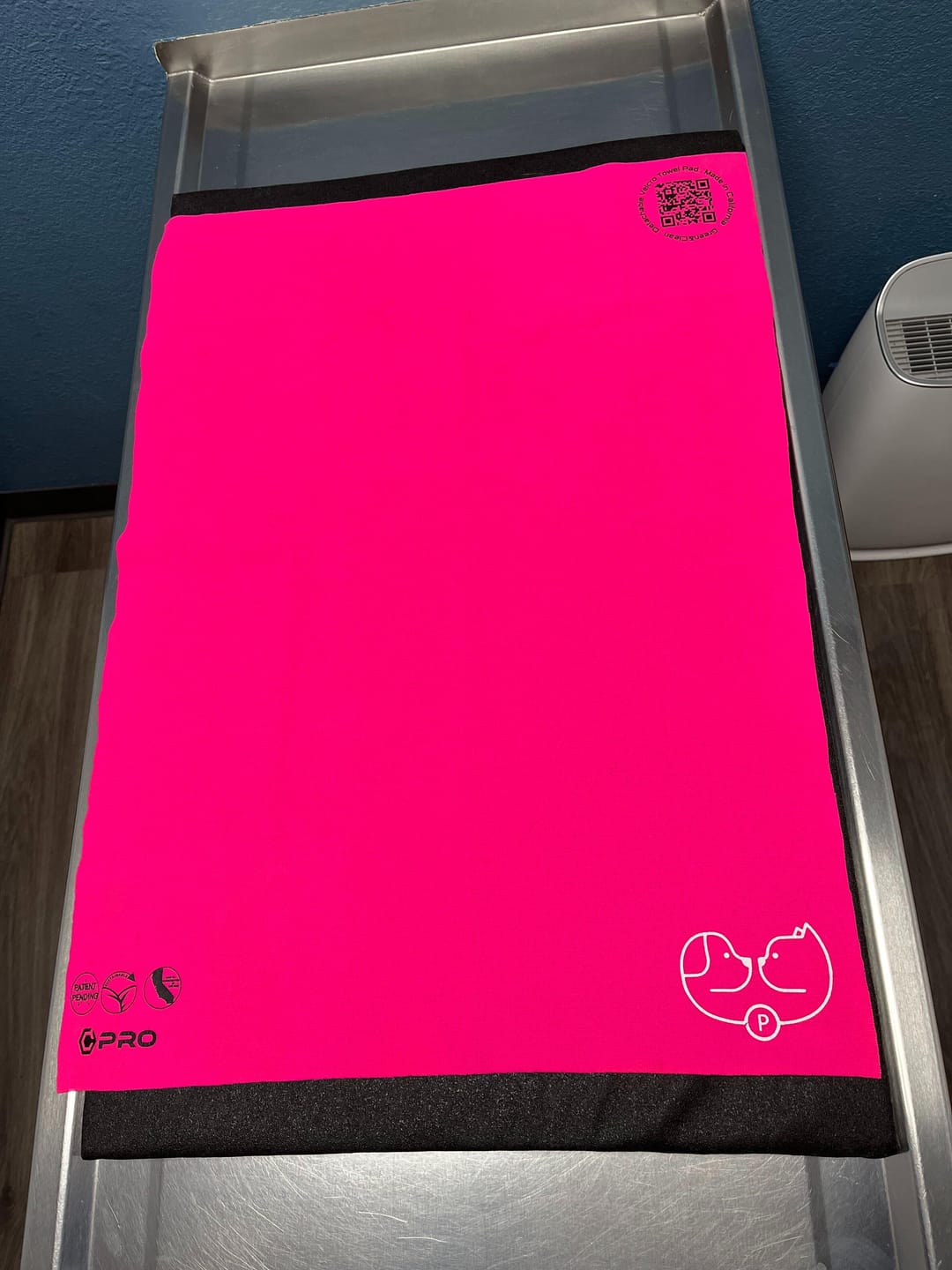 Customer photo review of Scratch-Proof Vet Pad
