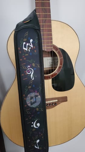 Customer photo review of Zero-Gravity Strap for Guitar & Bass