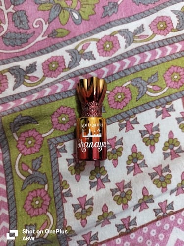 Customer photo review of Shanaya Luxury Attar Perfume