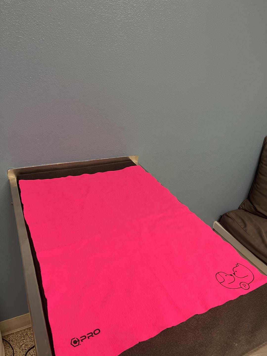 Customer photo review of Anti-Slip Pro-Vet Mat (Quick-Dry Fleece)
