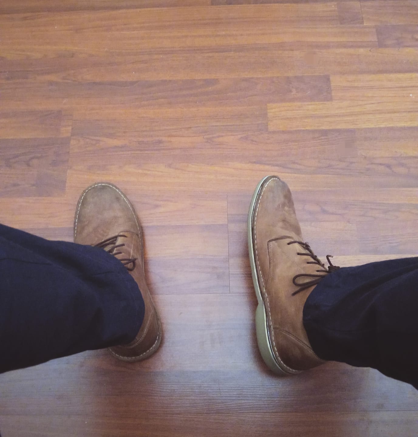 Customer photo review of Lithium Vellie Mid Brown