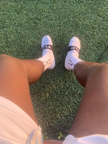 Customer photo review of Ylo Performance Grip Socks