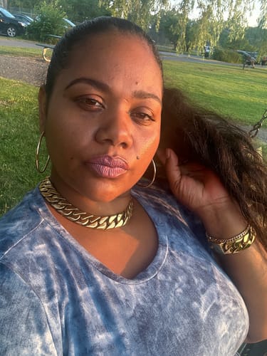Customer photo review of LRG LILLIAN CUBAN LINK NECKLACE SET