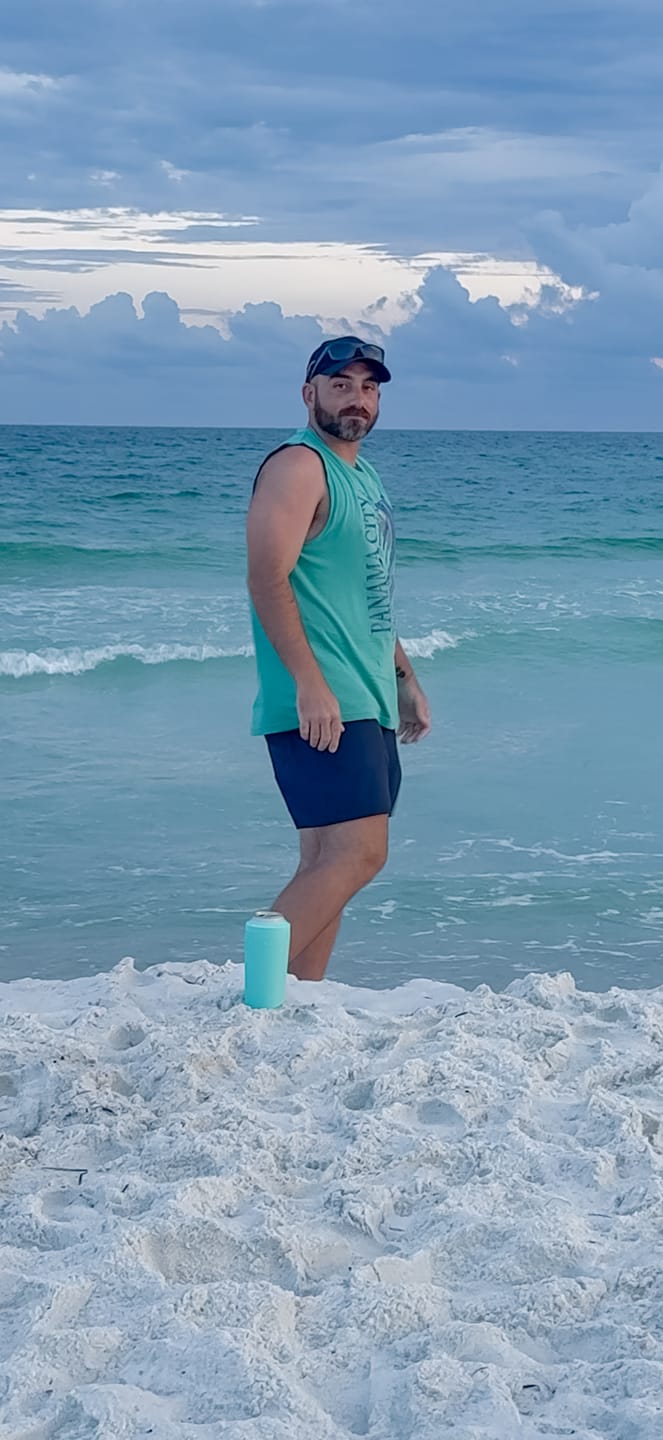Customer photo review of Universal Can Cooler