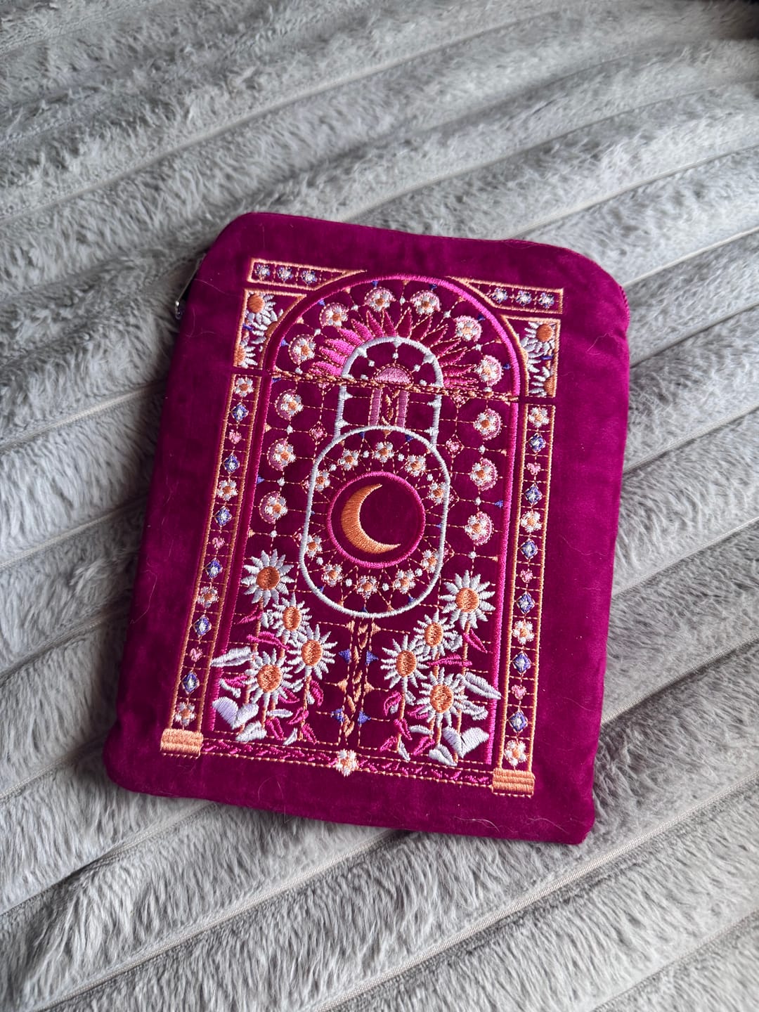 Customer photo review of Iridescence E-Reader Sleeve - Pink