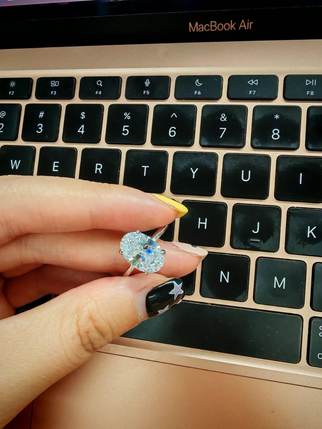 Customer photo review of S925 3.5 Carat Oval Cut Hidden Halo Engagement Ring In Sterling Silver Daily Wearable Ring
