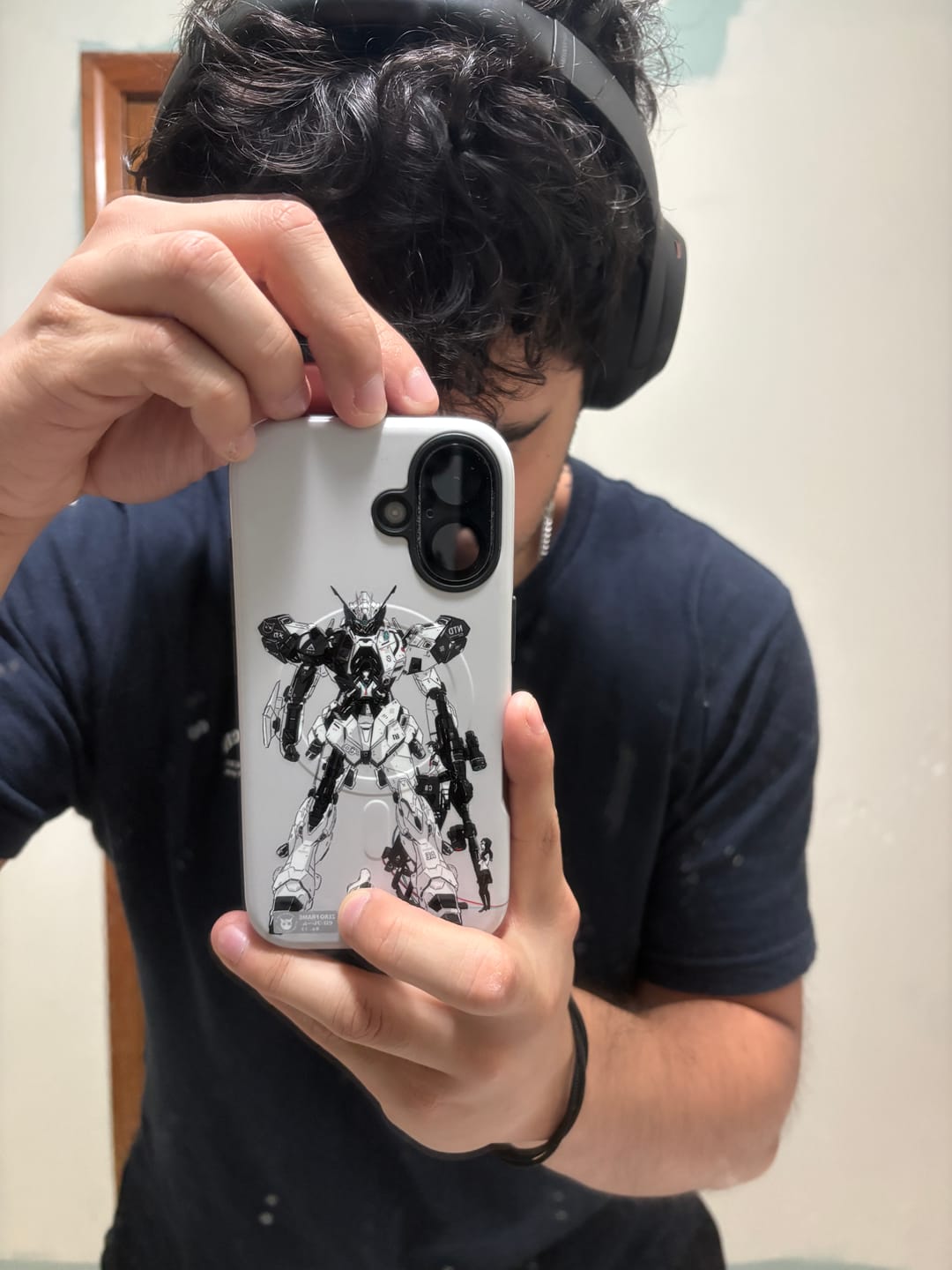 Customer photo review of Zero Frame iPhone Case