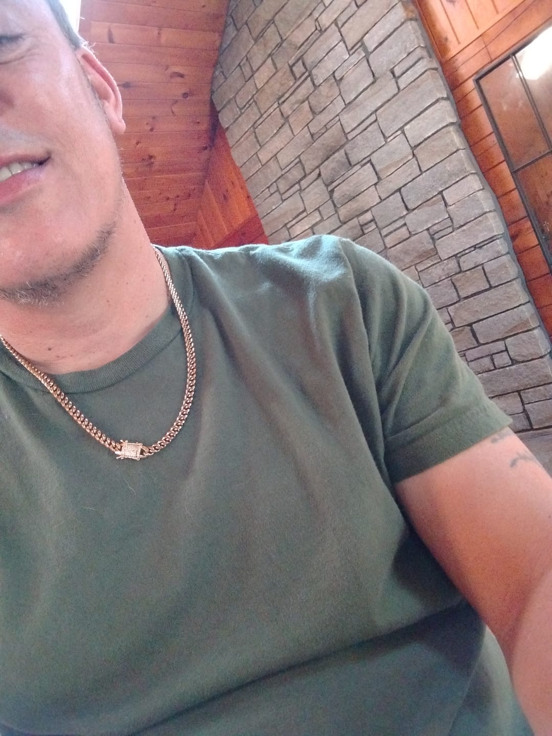 Customer photo review of 6-18mm Miami Cuban Necklace