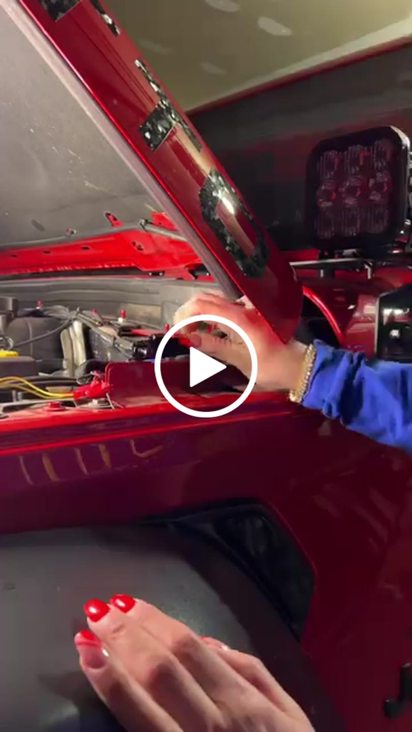 Customer video review of Beefy Hydraulic Hood QuickLift for JL & JT