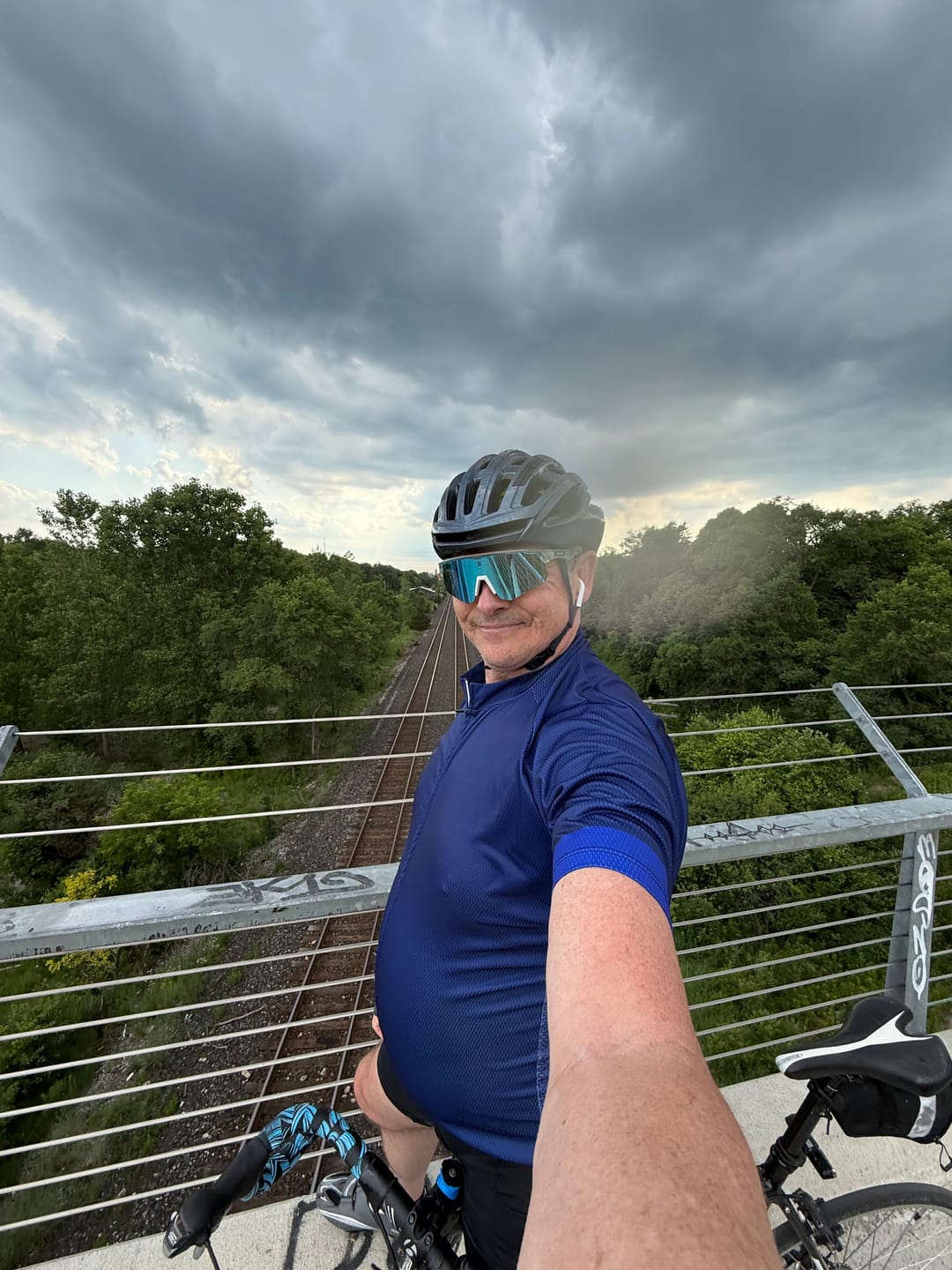 Customer photo review of GG BASICS | Blue With Light Blue Sleeve Cycling Jersey