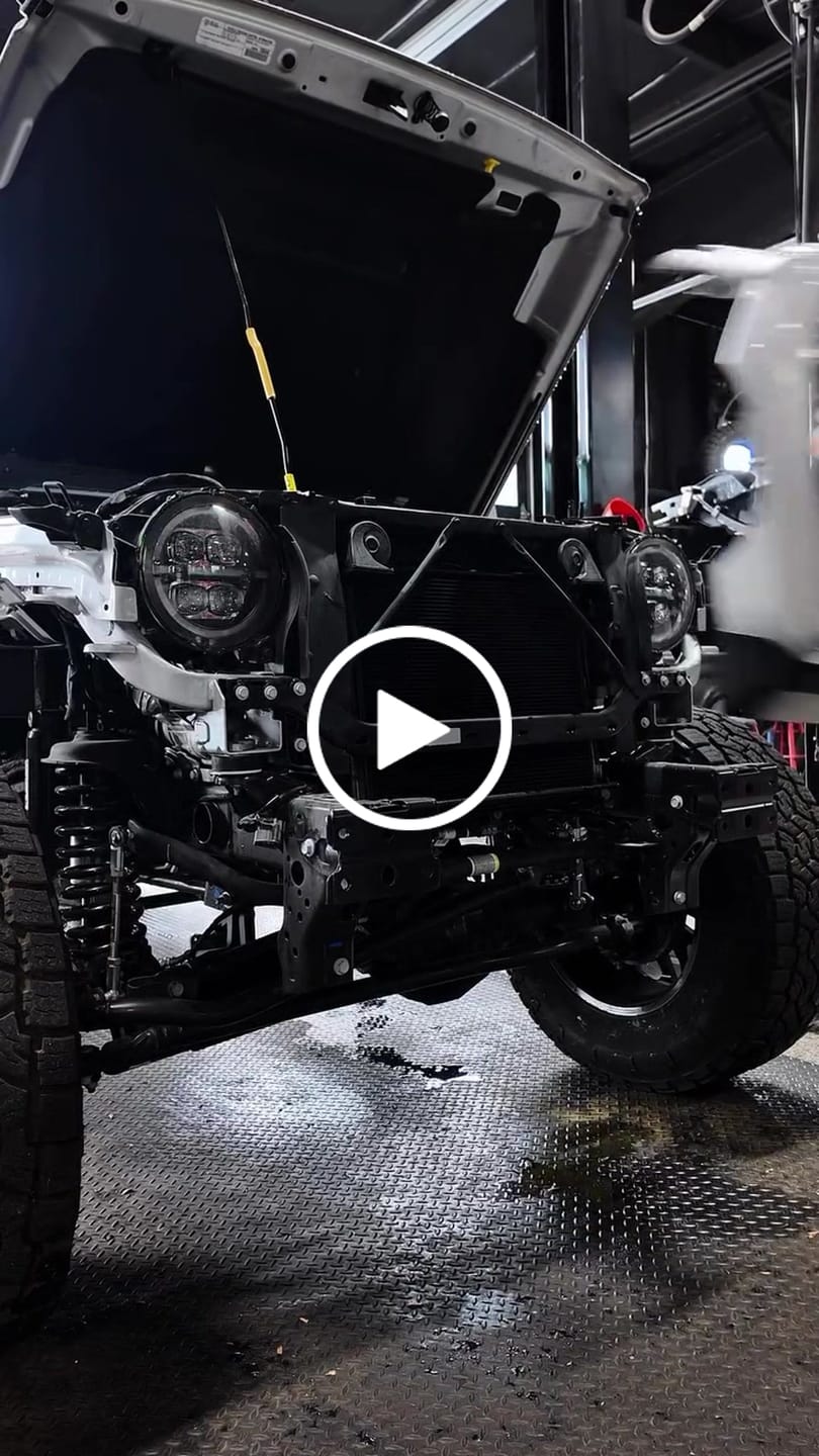 Customer video review of OEM Color Matched Front Grille for Wrangler JL/Gladiator JT
