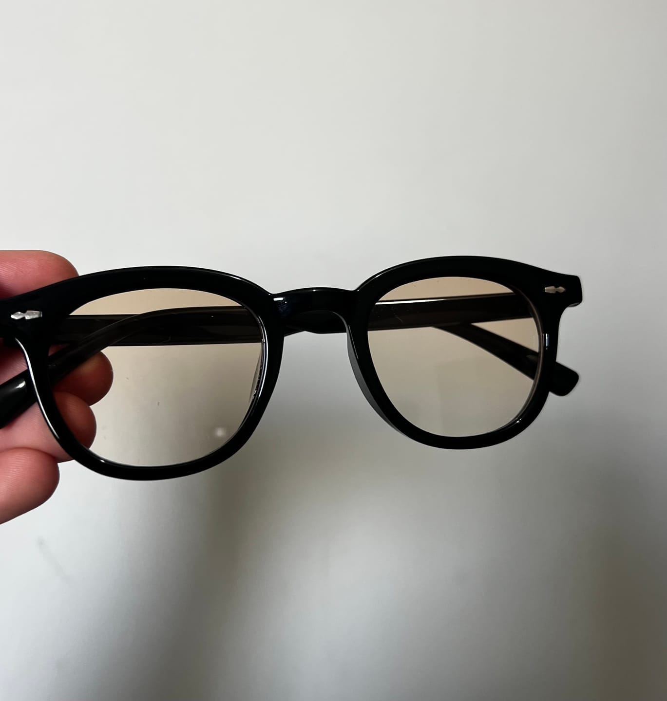 Customer photo review of Binni - Sunglasses