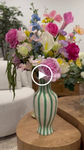 Customer video review of Pastel Flowers
