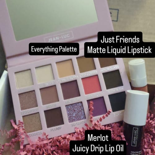 Customer photo review of The Everything Palette