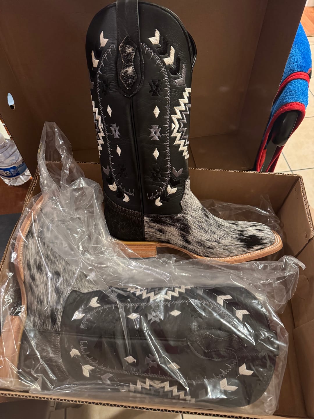 Customer photo review of Genuine Cowhide Boots - Square Toe