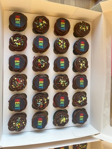 Customer photo review of 15 x 5 cm Pre-cut Standard Cupcake Custom Edible Icing Images